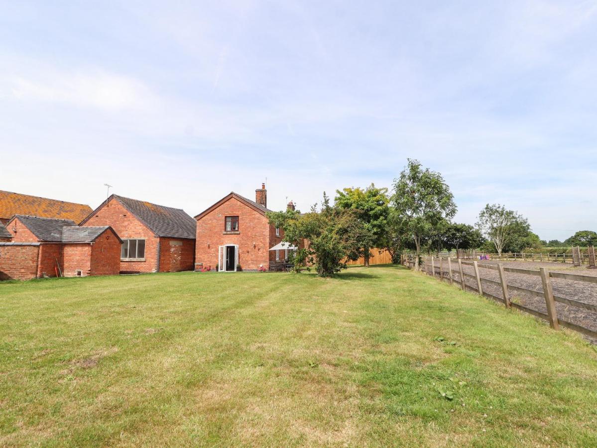 Villa Hill Farm Nantwich Exterior foto